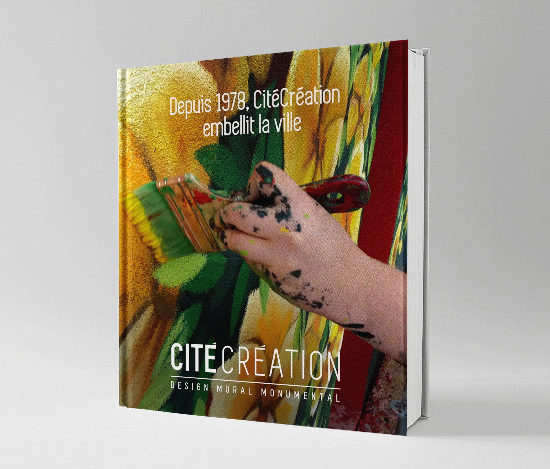 Couv-CC-40ans-Simple-Book-Cover-Mockup