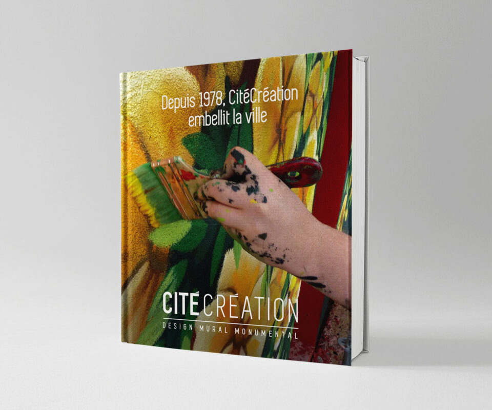 Couv-CC-40ans-Simple-Book-Cover-Mockup2